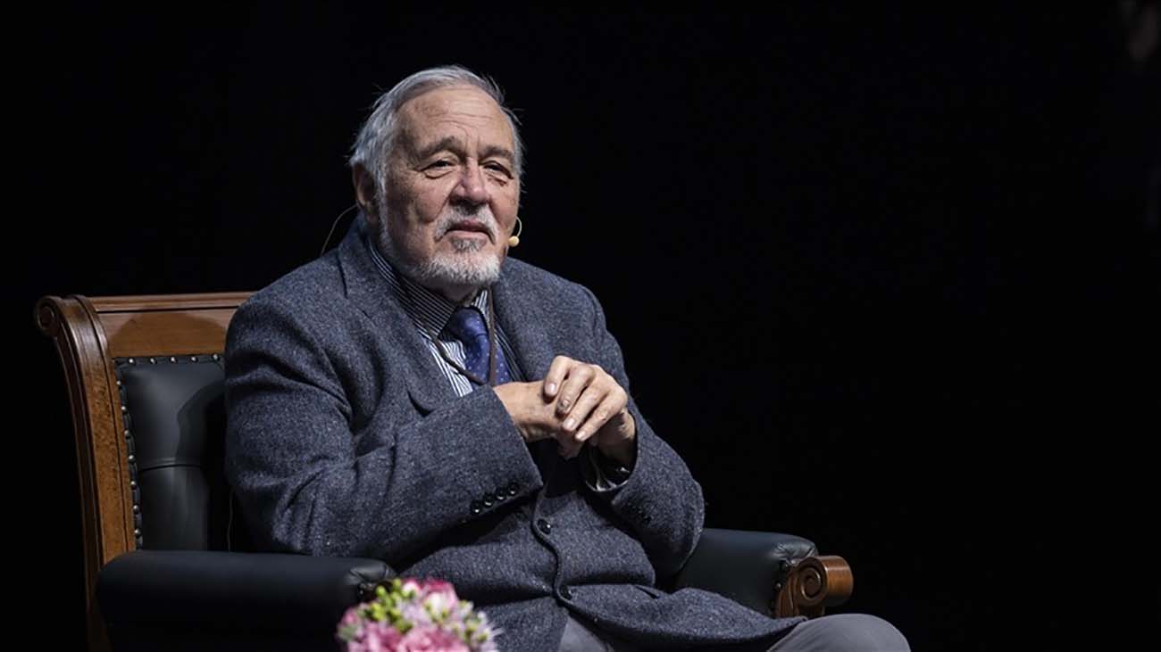 İlber Ortaylı: Türkiye'nin Türk nüfusu azalıyor!