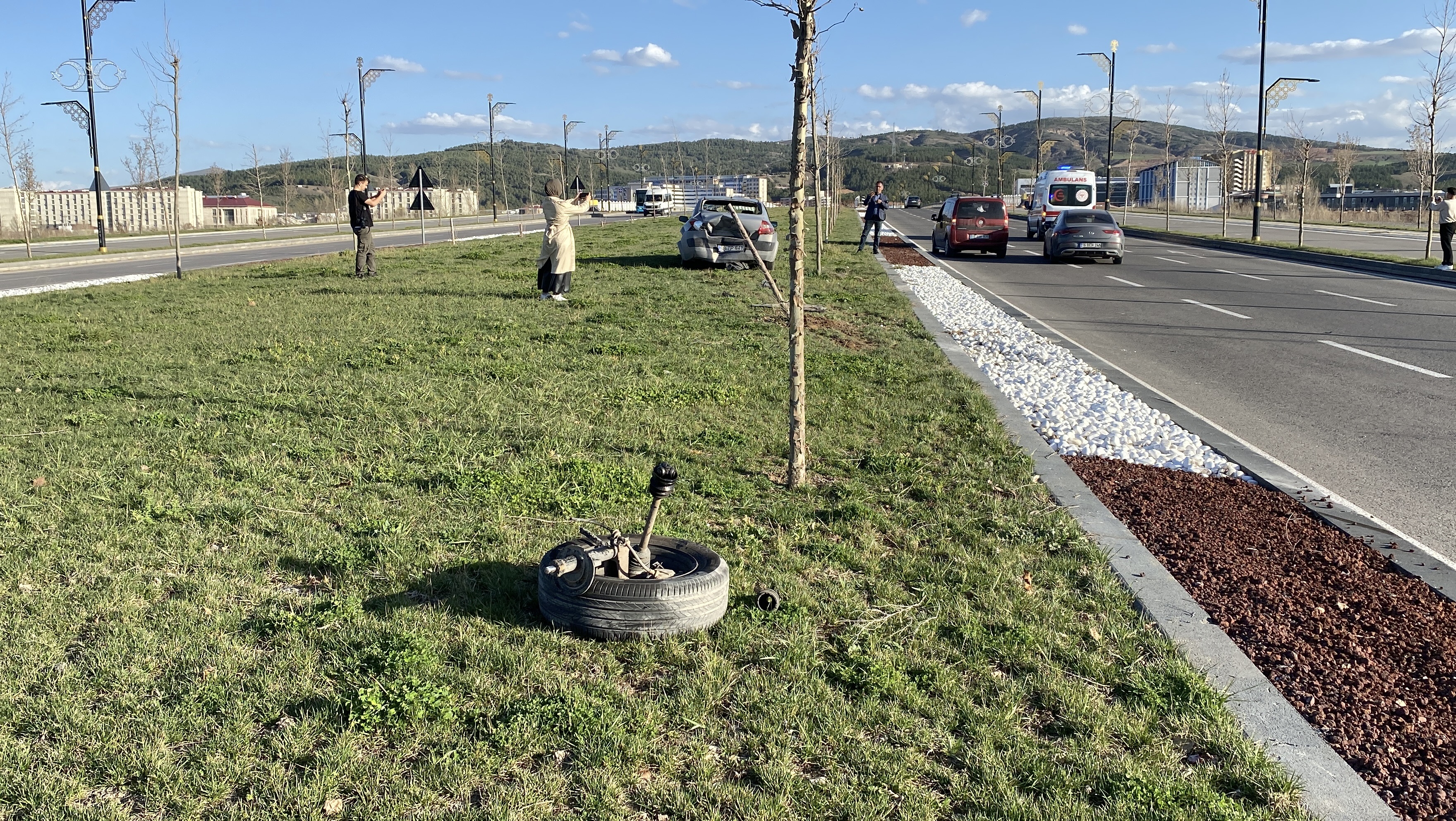 Sivas'ta otomobiller çarpıştı