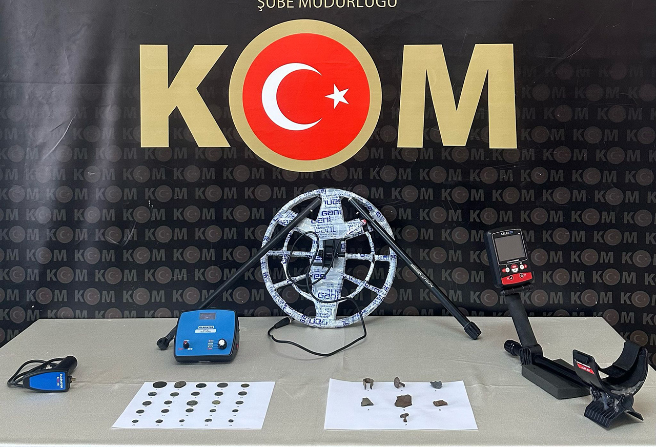 Sivas'ta tarihi eser kaçakçılığı operasyonu!