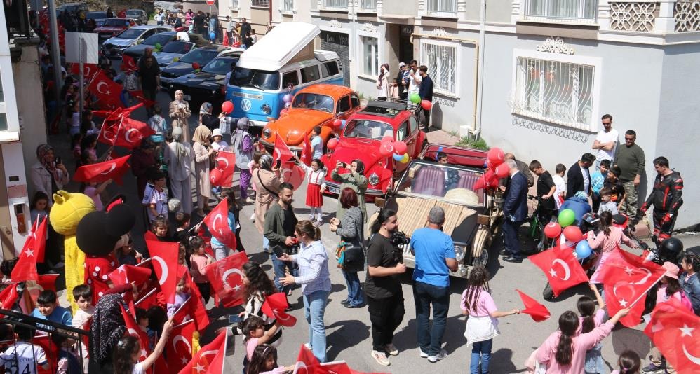 Sivas'ta daha önce görülmemiş 23 Nisan kutlaması