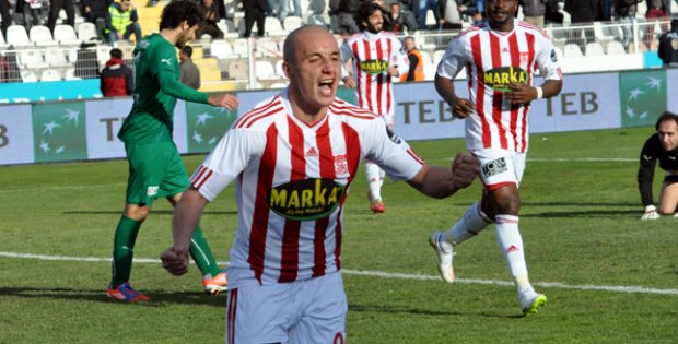 Aatif´dan Unutulmaz Dalya Golü