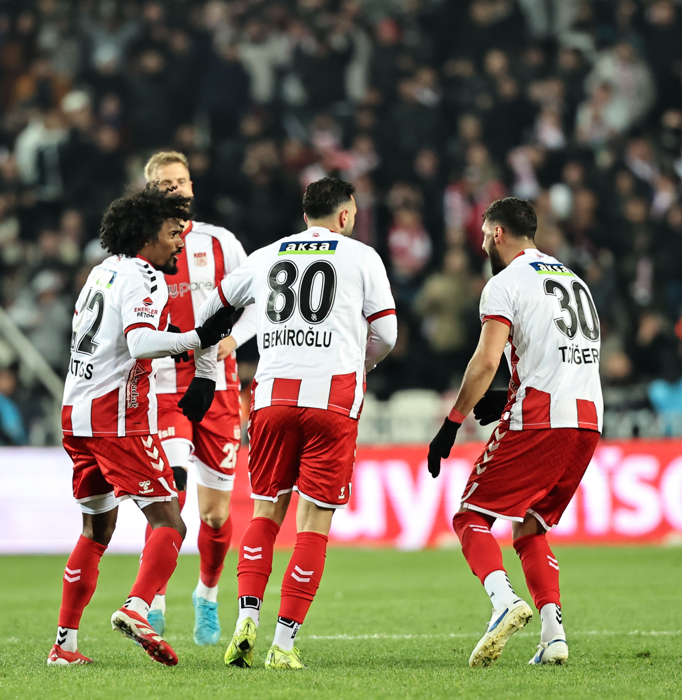 Sivasspor'da puan kaybına tahammül yok!