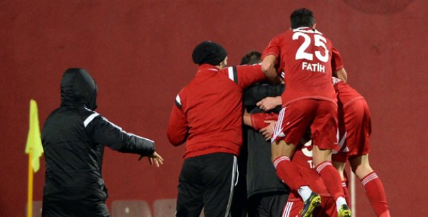 Yiğido Emin Adımlarla İlerliyor