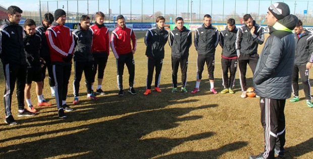 Hedef Mutlak Galibiyet