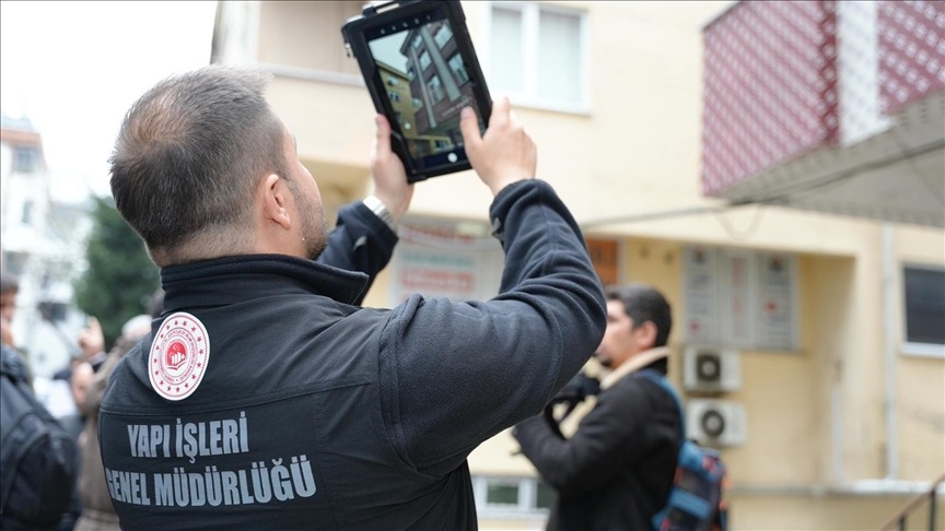 Bakan Kurum hasarlı binalara ilişkin son rakamları açıkladı!