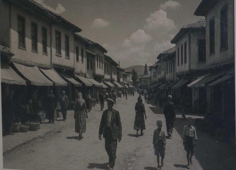 Bu Fotoğraflar Gerçek Değil! Peki Neden Paylaşılıyor?