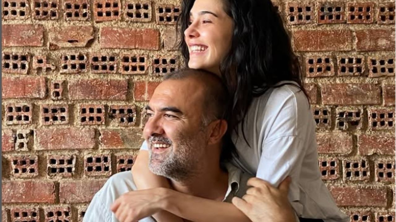 Berkun Oya’nın Eşi Funda Eryiğit Kimdir? Berkun Oya Kaç Yaşında, Nereli? Filmleri ve Hayatı