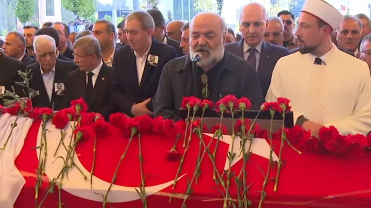 İhsan Eliaçık Kimdir, Kaç Yaşında, Nereli? İhsan Eliaçık'ın Eşi Kim? İşte Hayatı..