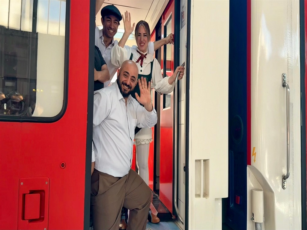 'Vagon Sahne’ treni yola çıktı! Sivas'ta da duracak!