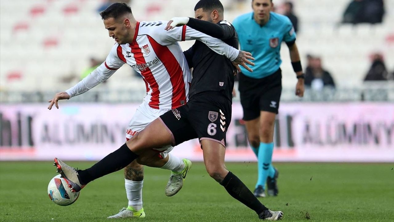 Samsunspor- Sivasspor maçının tarihi belli oldu