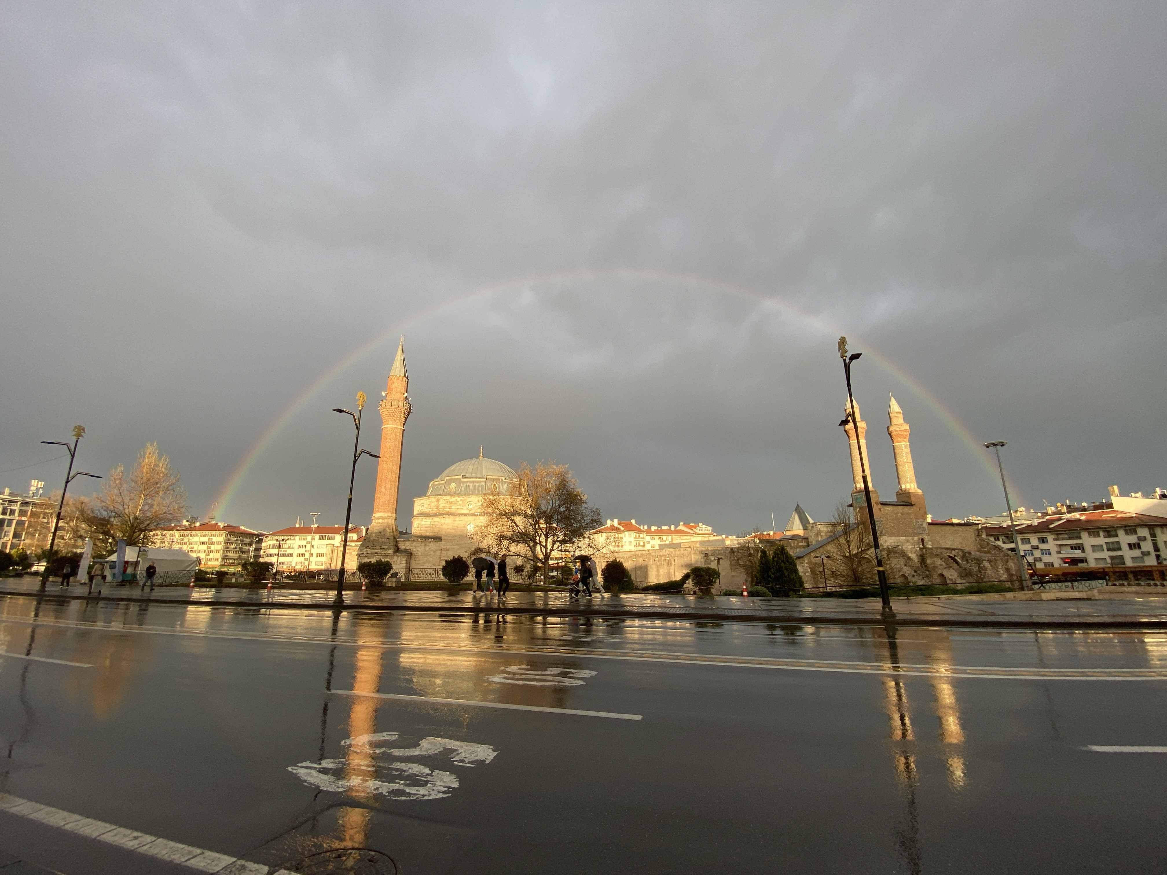 Sivas'ta sağanak sonrası gökkuşağı şöleni