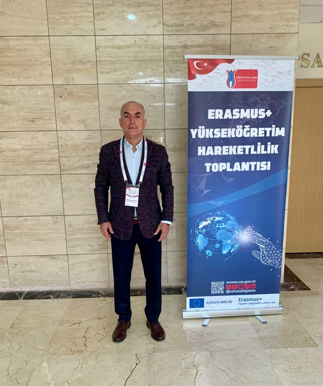 Cumhuriyet Üniversitesi Akademisyeni, Medya Forumu'nda Sivas'ı Temsil Etti