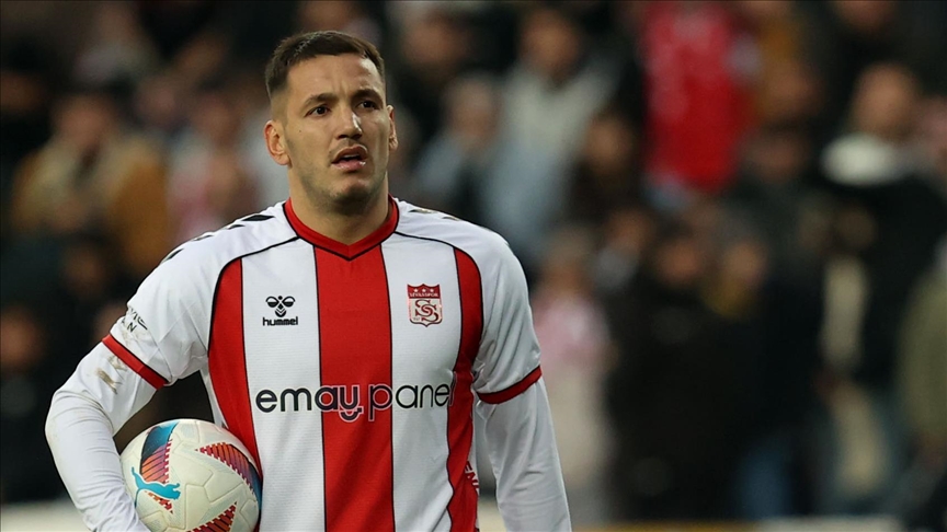 Sivasspor'da Rey Manaj Krizi! Kadro Dışı Kaldı