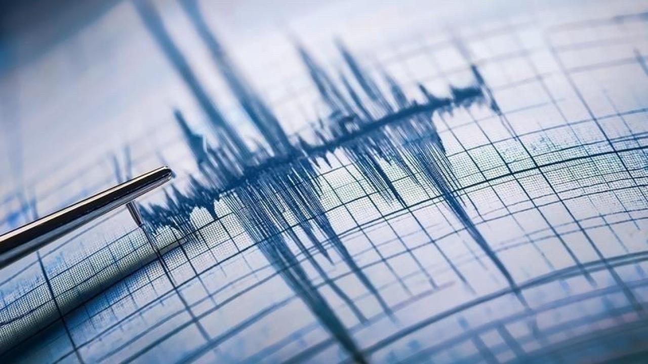 Son dakika: İzmir'de deprem!