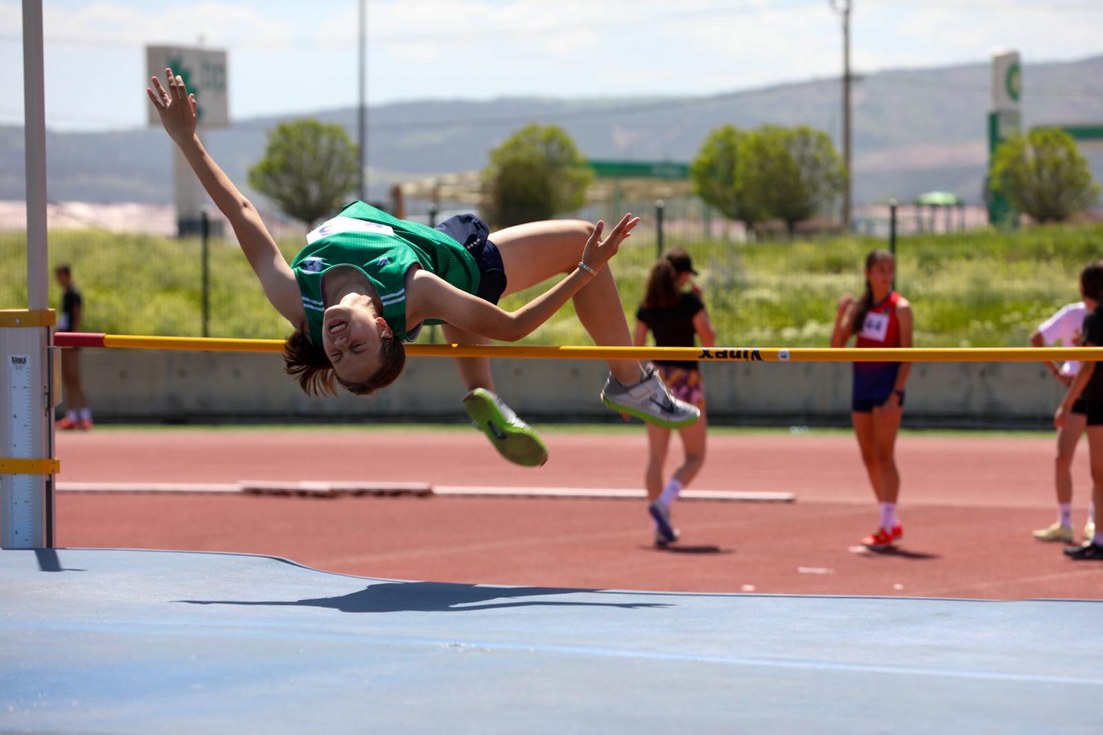 500 sporcu Sivas’ta şampiyonluk için yarıştı