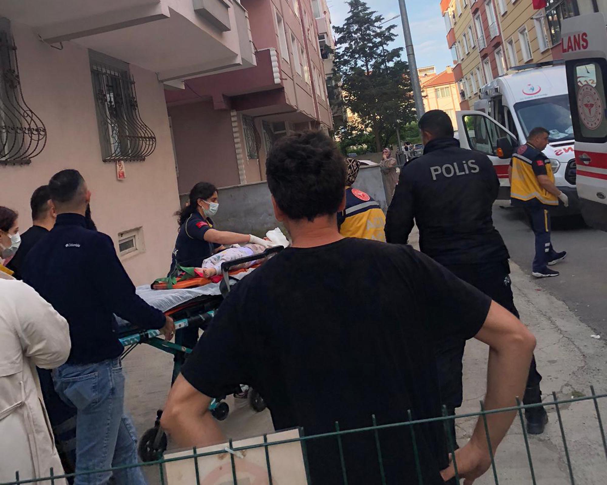 5'inci katın penceresinden düşen bebek hayatını kaybetti