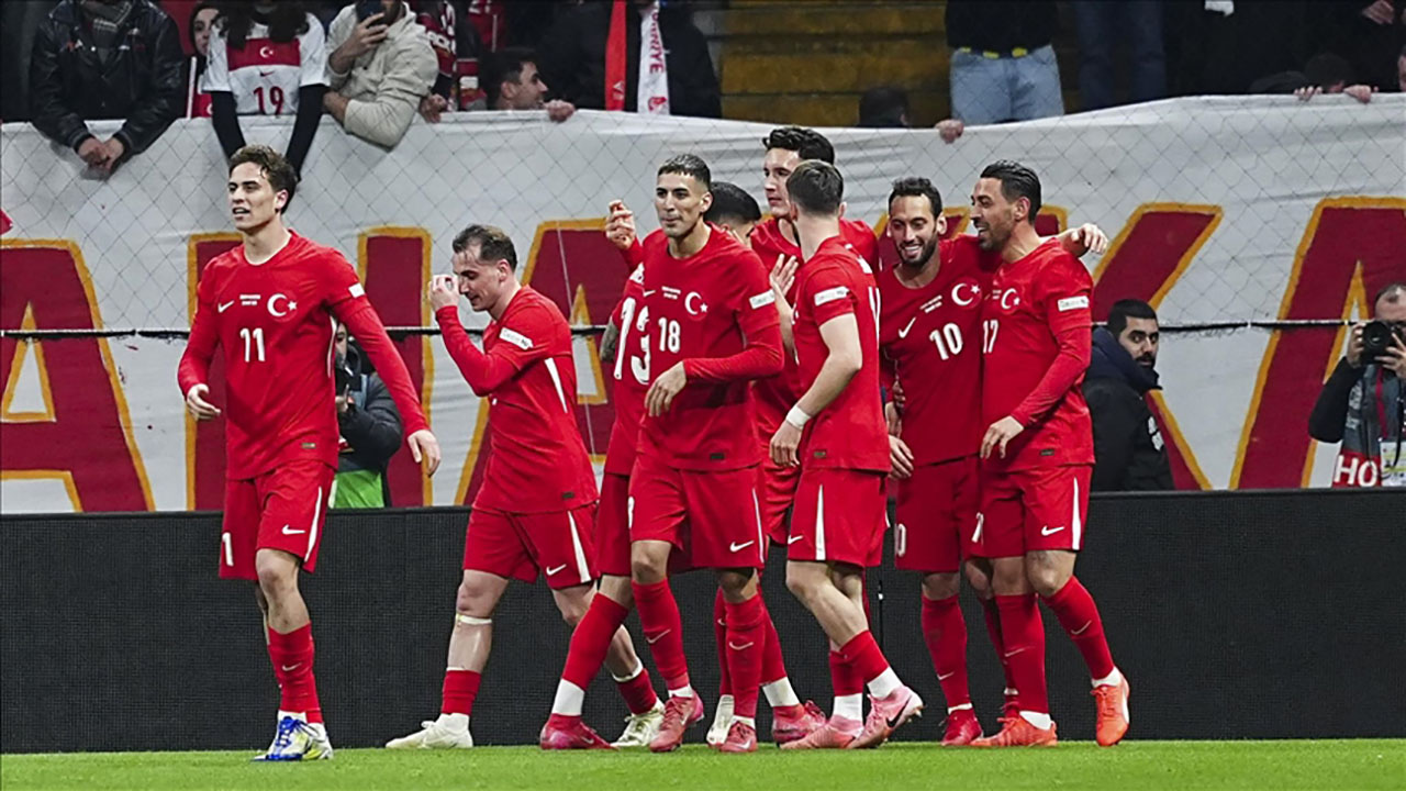 Futbolda milli mesai başlıyor