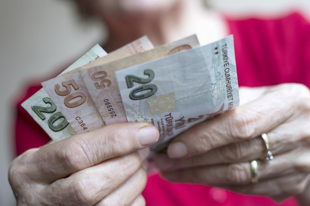 Sosyal Güvenlik Uzmanı Açıkladı: En Düşük Emekli Maaşı 17 Bin 73 Lira Olabilir