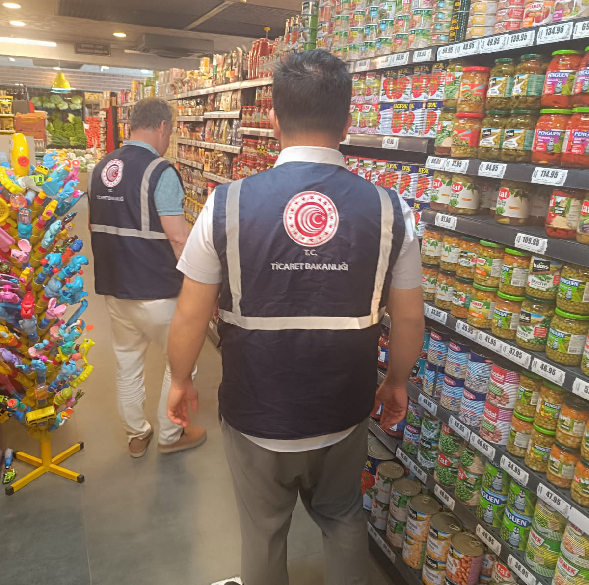 Sivas'ta bayram öncesi fiyatlar denetlendi!