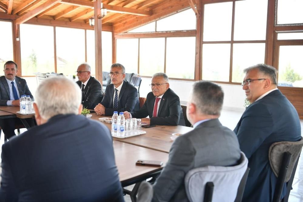 Kolonya Seçerken Dikkat 70–80 Derece Arası Önemli