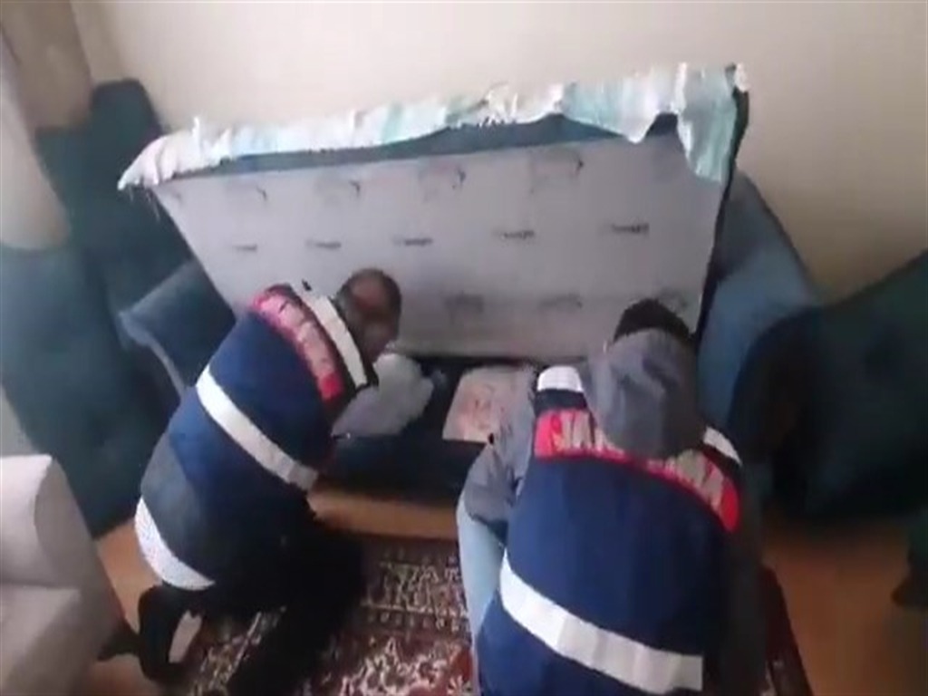 Sivas'ta dolandırıcılık operasyonu!