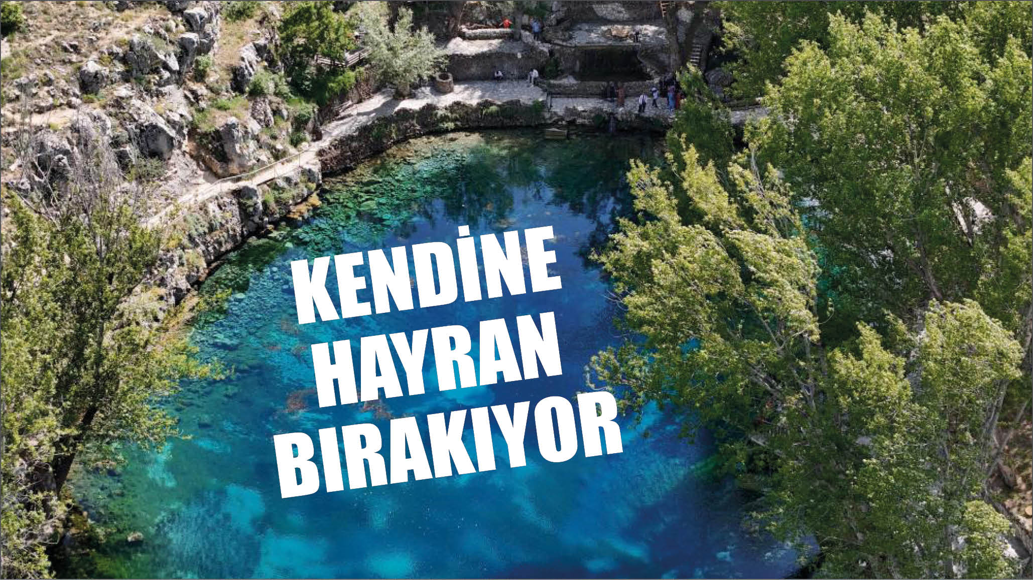 Kendine Hayran Bırakıyor