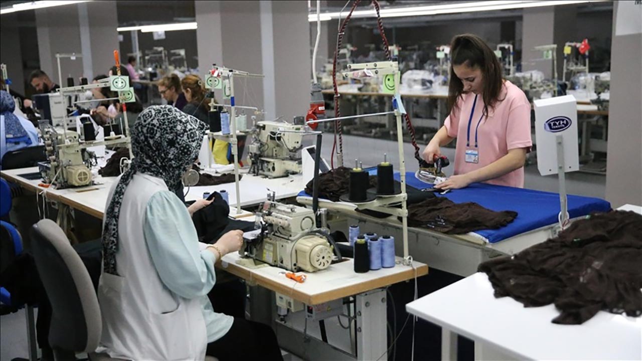 Tekstil sektörünün eleman ihtiyacı istihdam garantili kursla çözülüyor