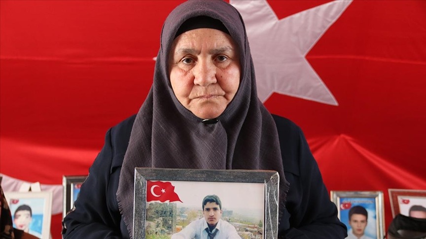 Diyarbakır anneleri evlatlarına kavuşmak istiyor