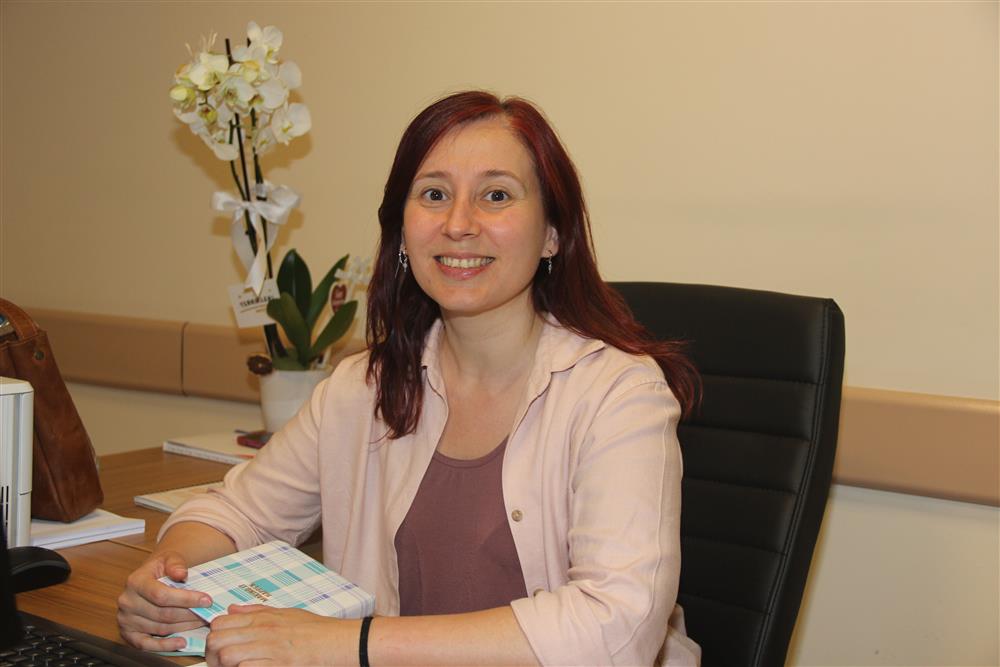 Sivaslı Hastalar İçin Müjde! Jinekolojik Kanserlerde Uzman Doktor Göreve Başladı