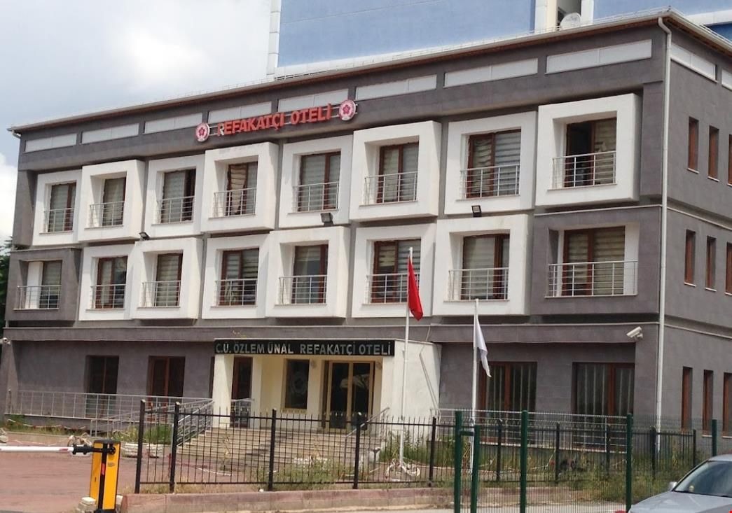 Temizlik Yok, Yemek Yok, Fiyatlar Yüksek! Sivas'taki Refakatçi Oteli Hastaları Mağdur Ediyor