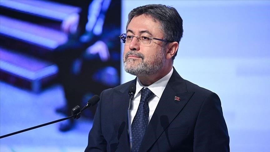 Bakan Yumaklı'dan orman yangını açıklaması