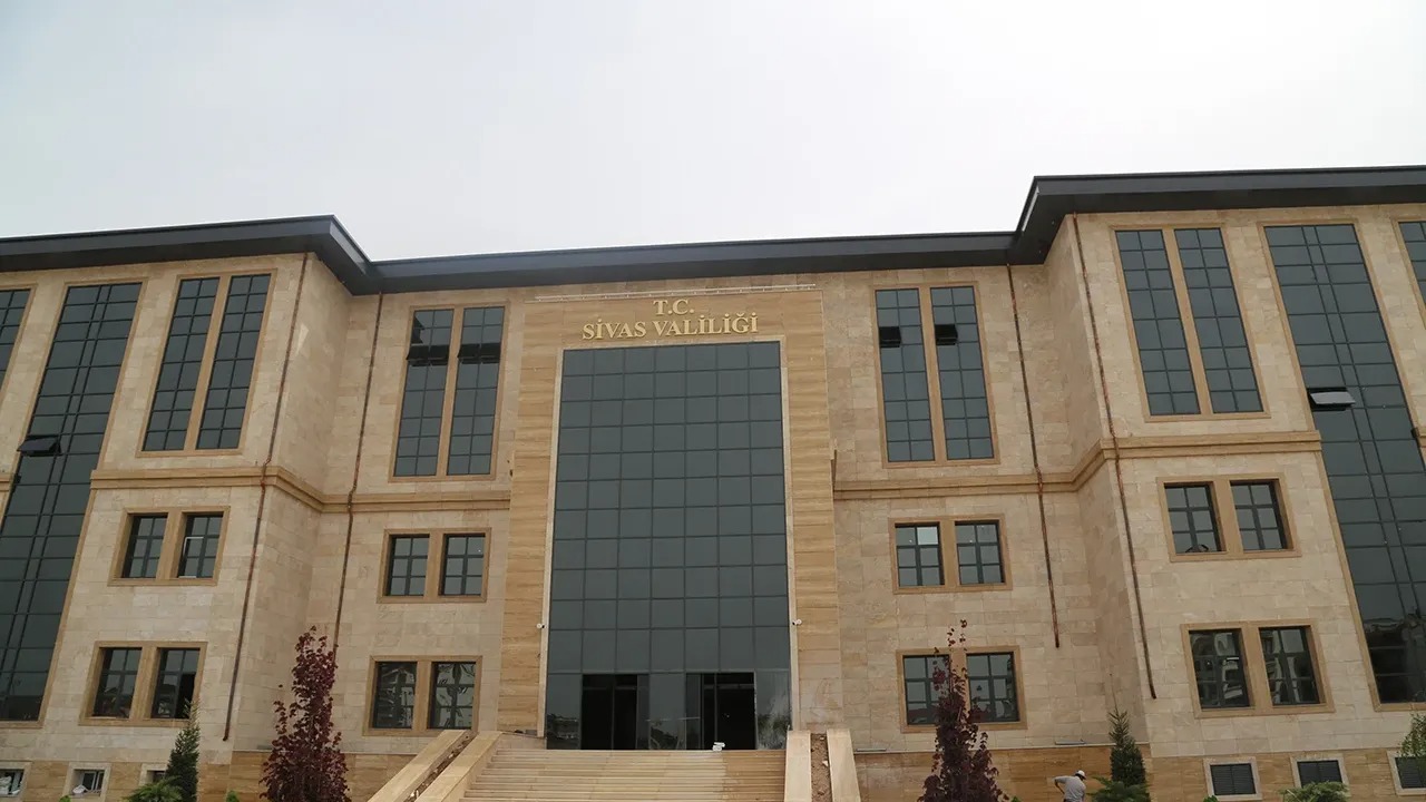 Sivas Valiliğinden depreme ilişkin açıklama!