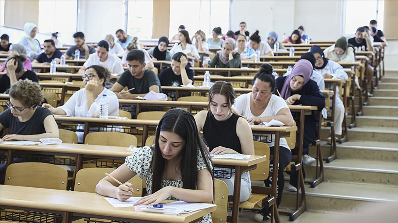 KPSS A Grubu Başvuruları Başladı: İşte Tercih Edilebilecek Kadrolar