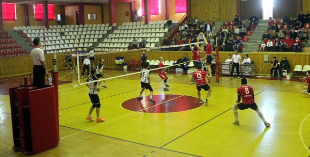 Yeni Hocayla İlk Yenilgi