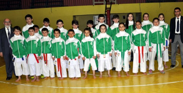 ÇEKİŞMELİ MAÇLAR DEVAM EDİYOR