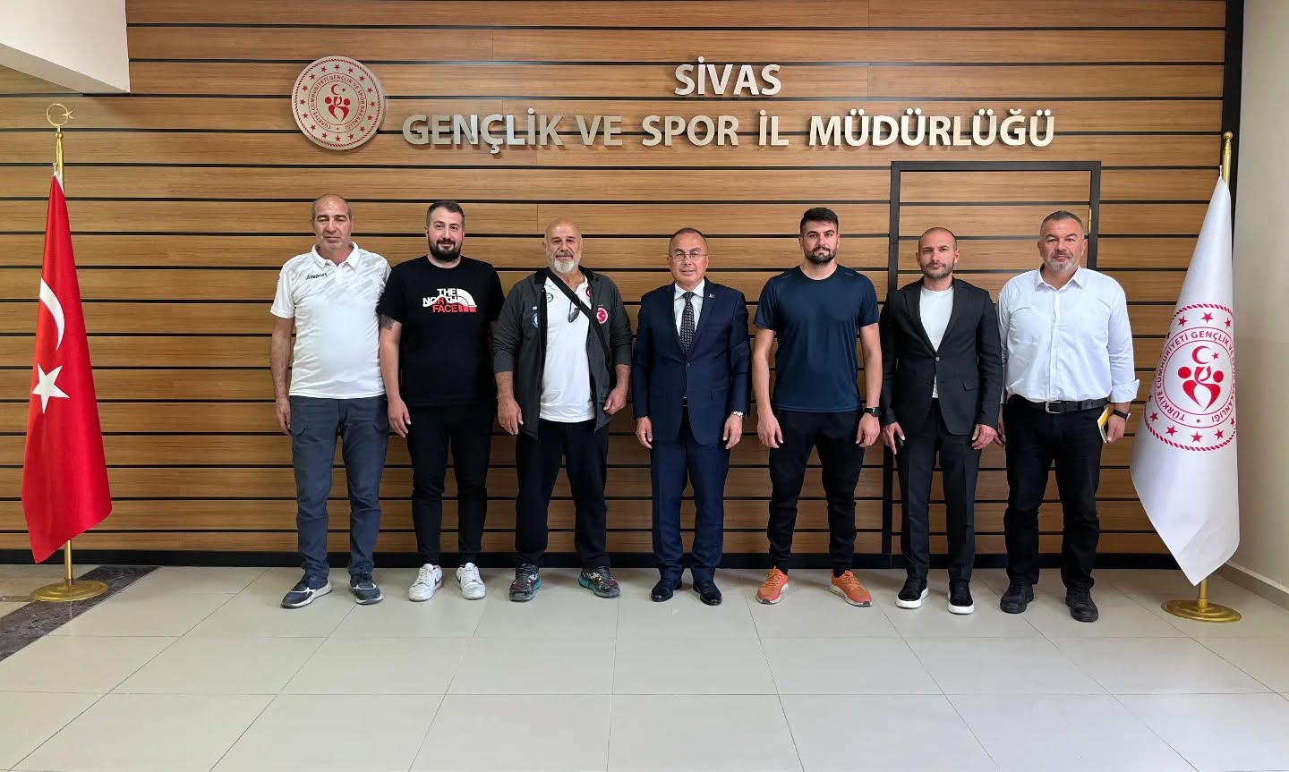 Sivas’ta Yüzme Sezonu Öncesi Kritik Toplantı