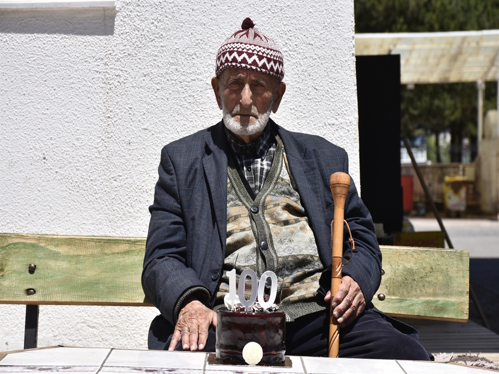 Sivas'ın  100 Yıllık Çınarı