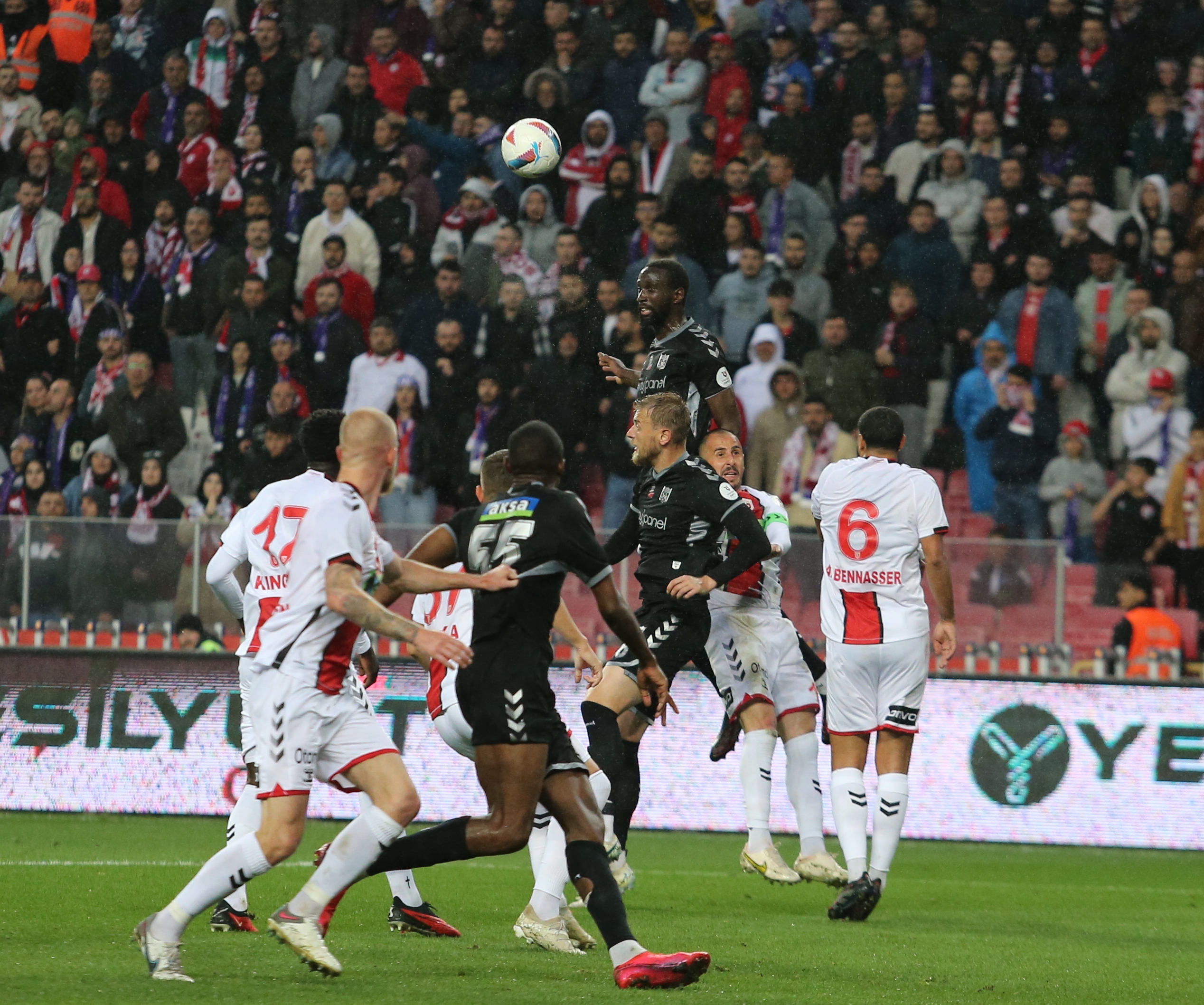 Fikstür Çekildi! Sivasspor İlk Maçını Deplasmanda Oynayacak!