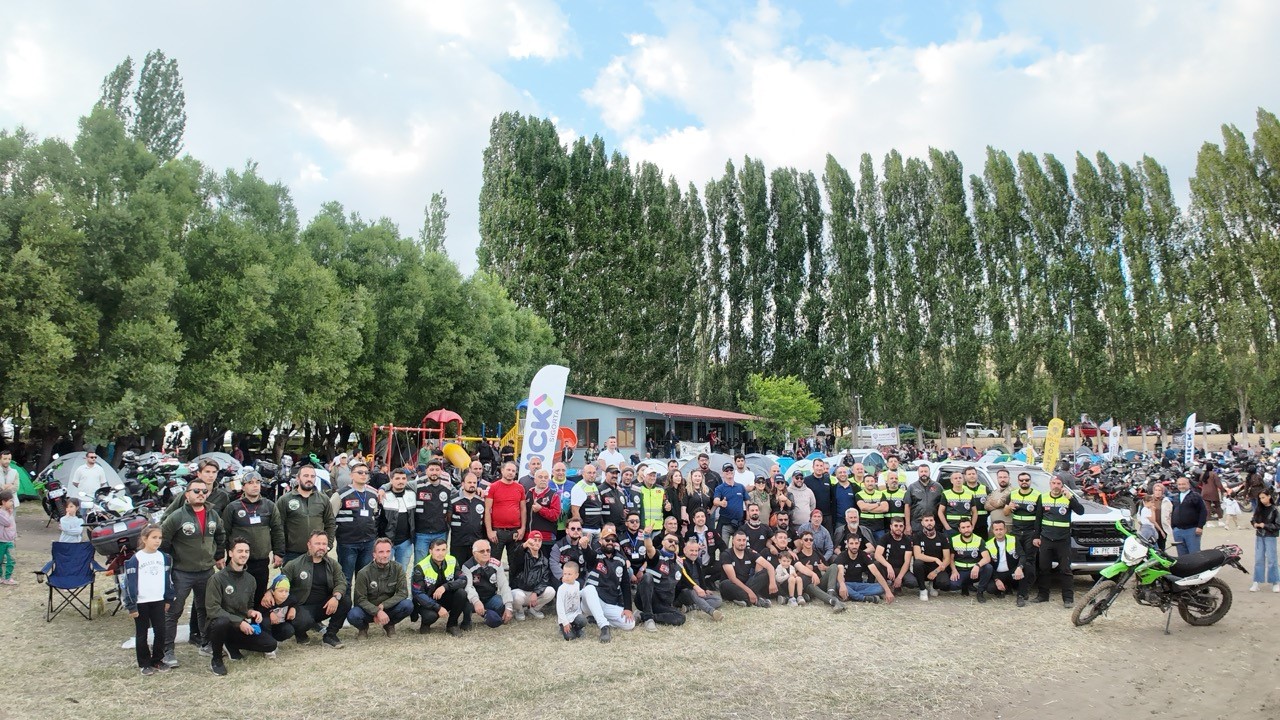 Suşehri'nde ilk motosiklet festivali büyük coşkuyla gerçekleşti