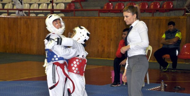 ANALİG TEAKWONDO ŞAMPİYONASI SİVAS´IMIZDA