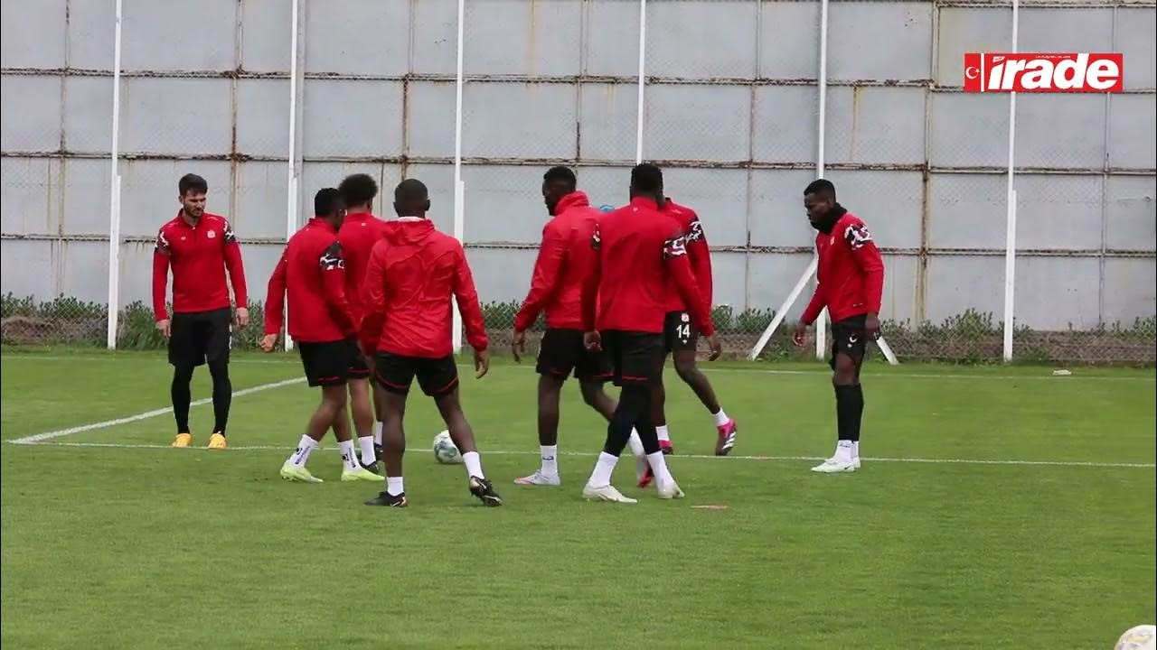 SİVASSPOR, FENERBAHÇEY'YE HAZIRLANIYOR