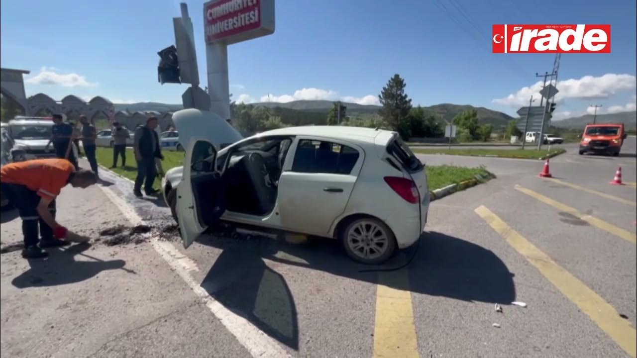 Tırın Çarptığı Otomobiller Savruldu, O Anlar Kameraya Yansıdı