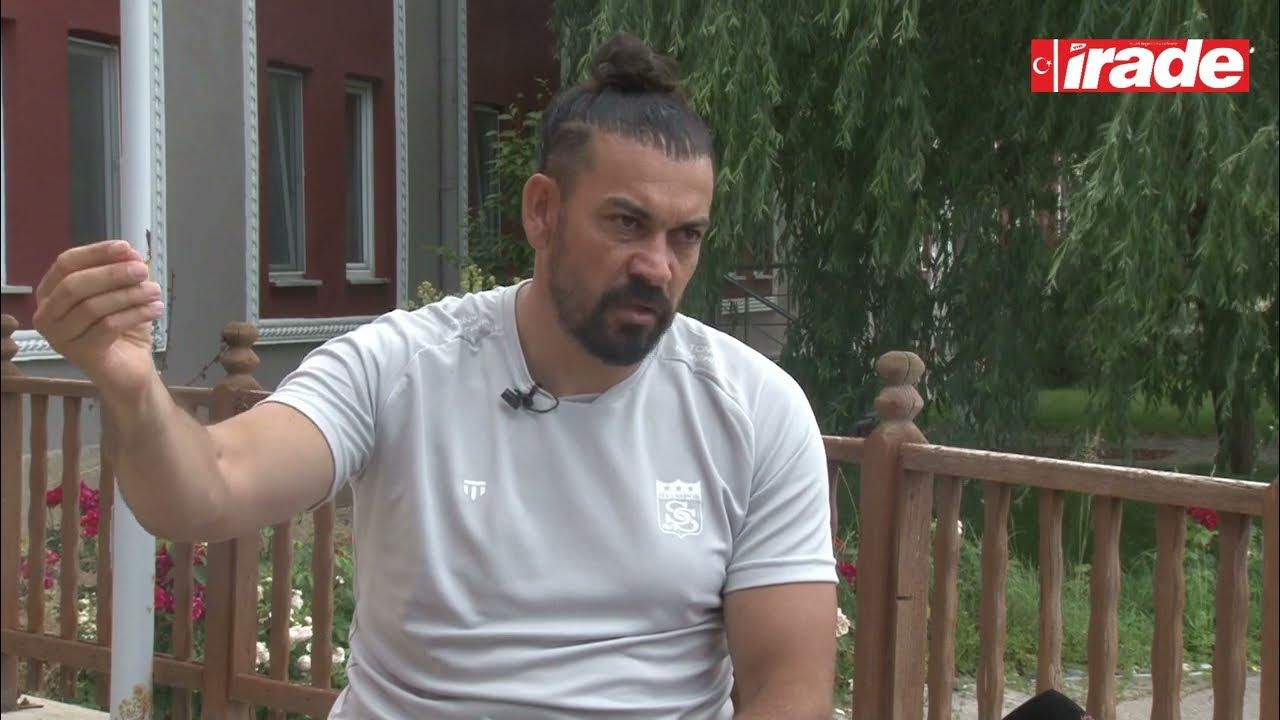 Servet Hocadan, Karol Angielski Kararı!