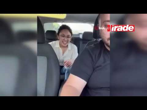 Turist Takside  Sivas Türküsüyle Eğlendi