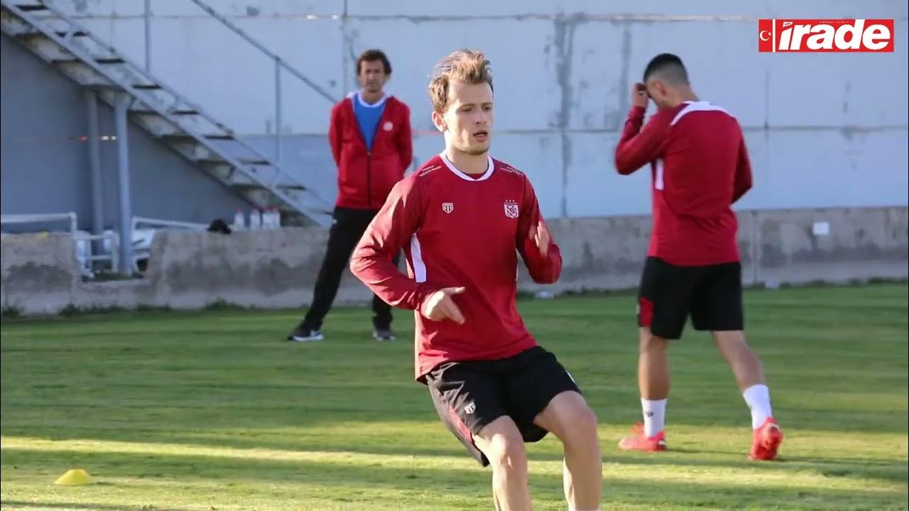 Servet Çetin’den Futbolculara Uyarı!