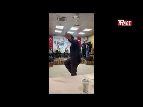 Bizim Levent’ten Zeybek Şov