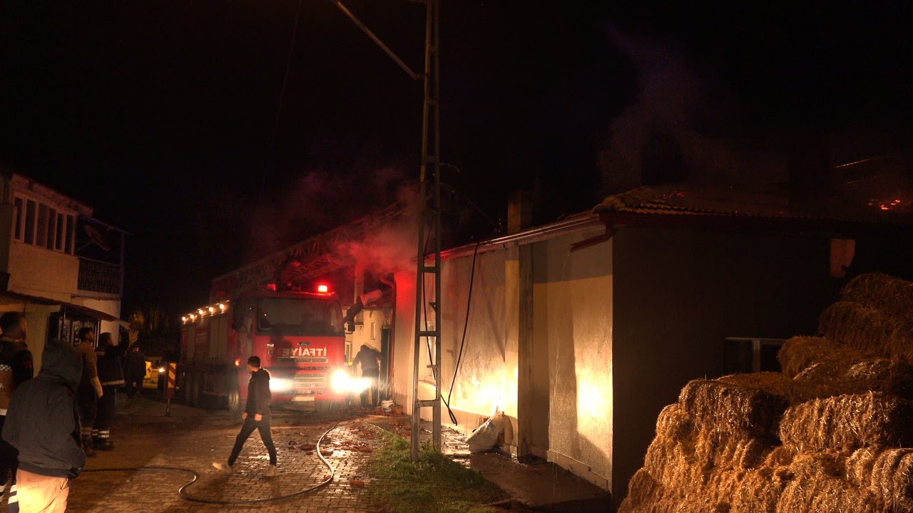 Sivas'ta Alevler Geceyi Aydınlattı!
