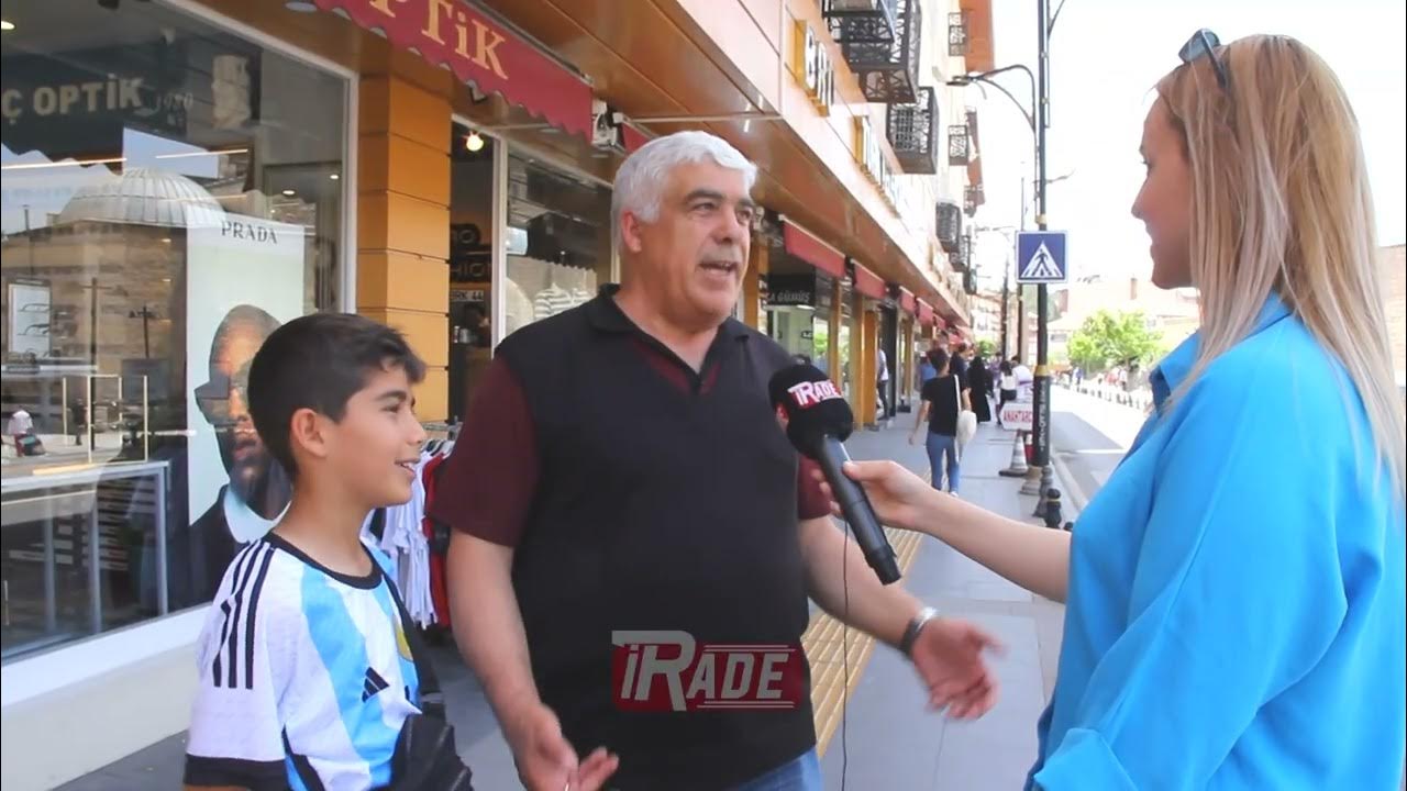 Sivaslı Kadınlara Soyadı Tercihini Sorduk!