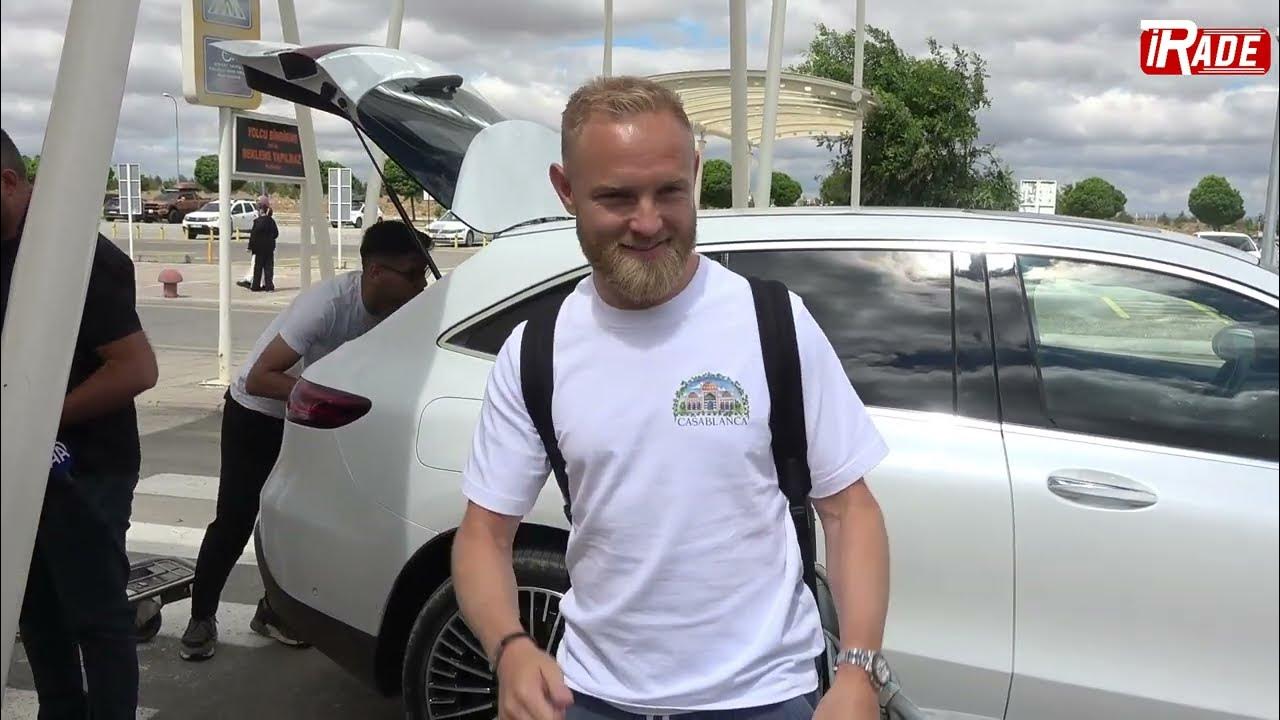 Sivasspor’un Yeni Transferi Alex Pritchard, Sivas’a Geldi