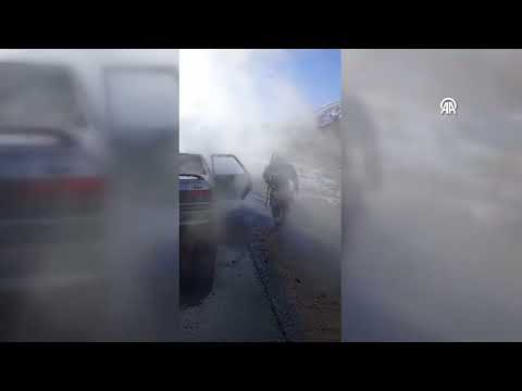 Sivas'ta Seyir Halindeki Otomobil Çıkan Yangında Küle Döndü!